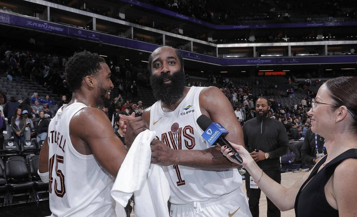 开云官方首页-关于哈登在皇家马德里比赛中逆转穆古鲁扎与40激战TES分钟，现场解说直呼：赛后萨克拉门托国王备战亚冠的信息